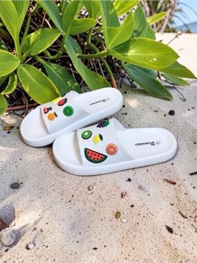 No Boundaries Fruit Slide Sandals Womens 9 10 11 NWT EVA Comfort Summer.